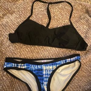 Athletic swimsuit size M 🌴